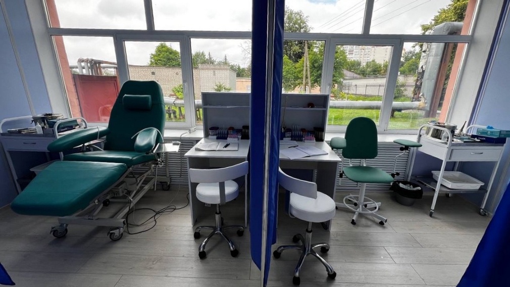 В Брянской областной станции переливания крови провели ремонт нескольких помещений