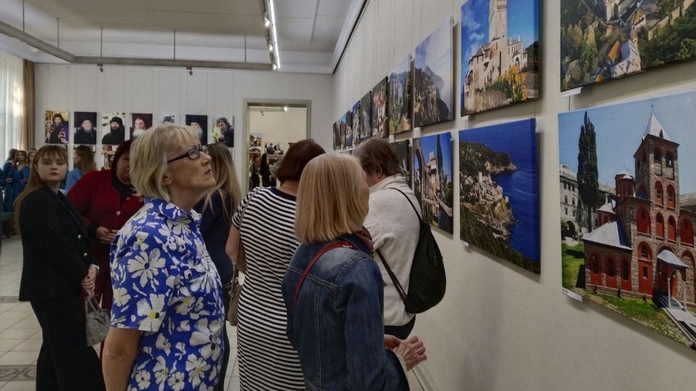 В Брянске состоялось торжественное открытие международного выставочного проекта «Наш Афон»