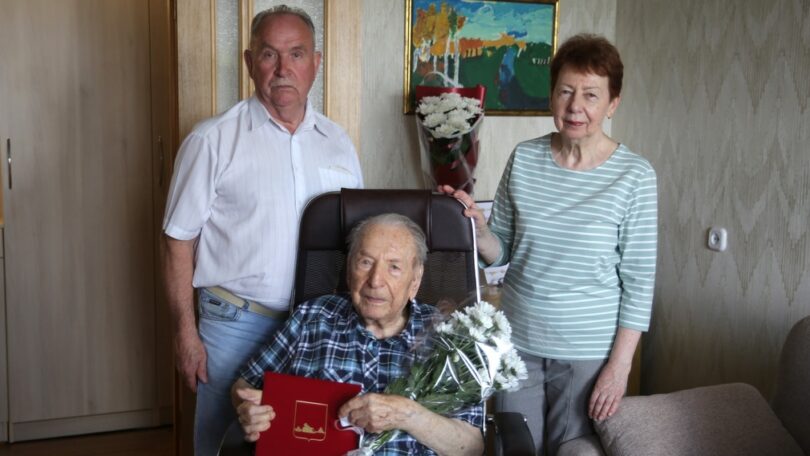 Брянский ветеран Владимир Ильич Александров отмечает 103-летие