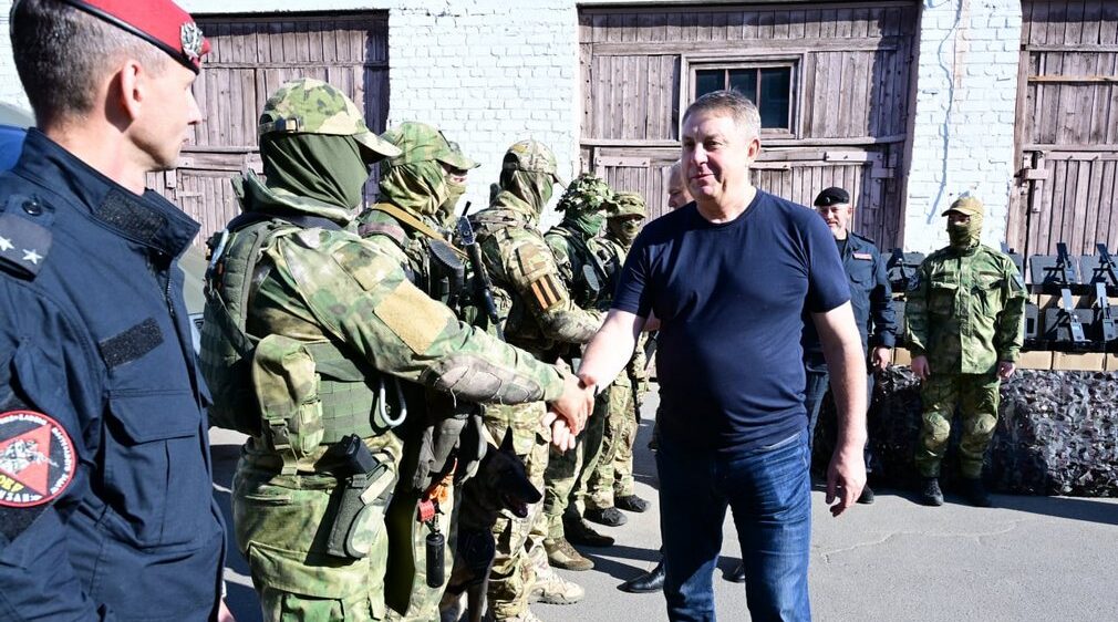 В Брянской области защитникам передана очередная партия специальной техники