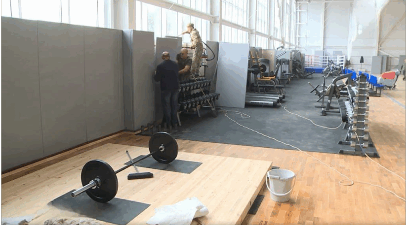 В двух брянских поселках идет к завершению строительство спорткомплексов с бассейнами