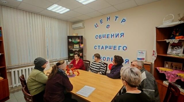 Информационный час «Нюрнбергский процесс » прошел в  Почепской центральной библиотеке.