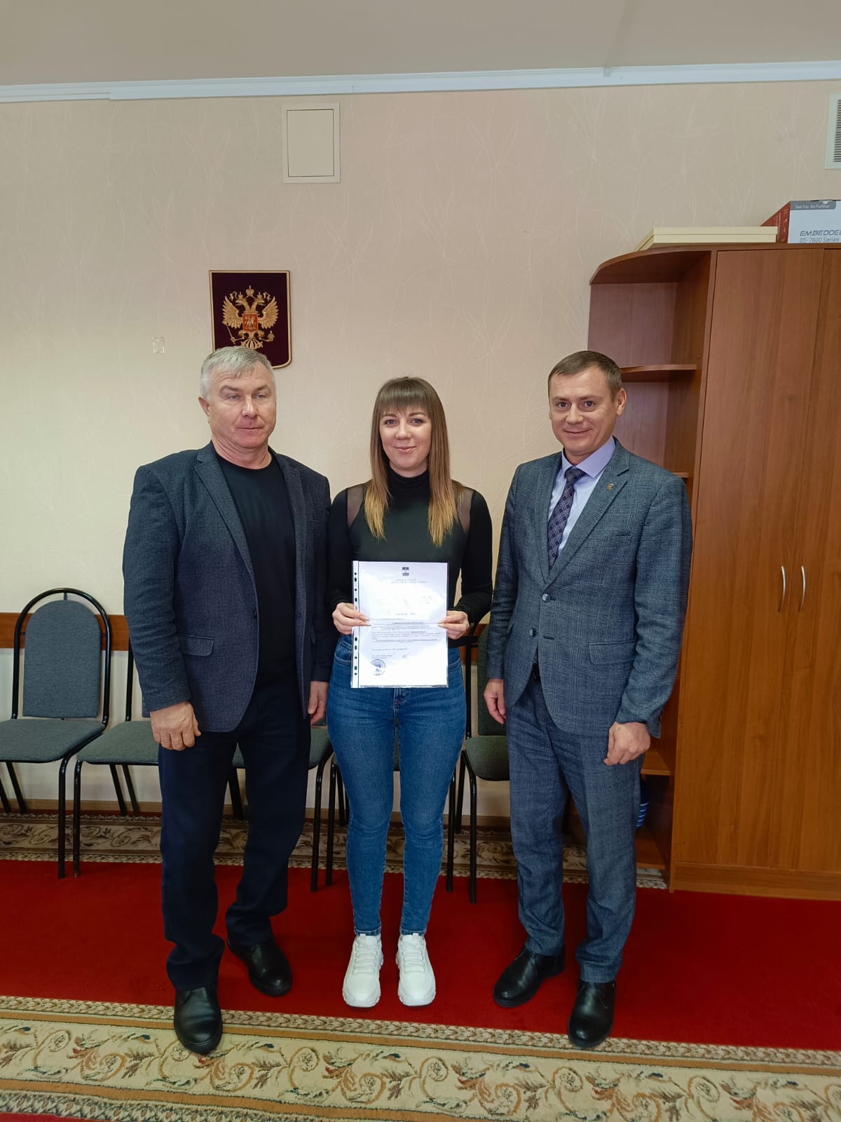 В администрации  Почепского района состоялось   вручение жилищных сертификатов.