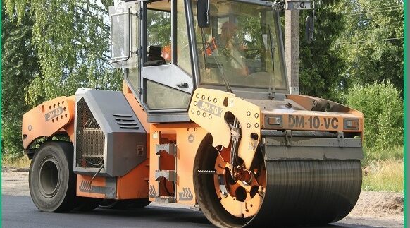 На Брянщине по нацпроекту «Инфраструктура для жизни» продолжится обновление автодорог