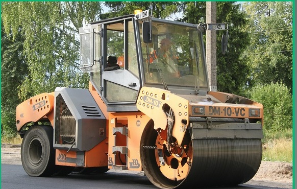 На Брянщине по нацпроекту «Инфраструктура для жизни» продолжится обновление автодорог