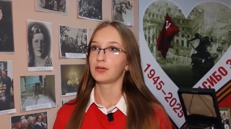 Депутат Госдумы Олег Матыцин подарил музею «Радогощ» в Погаре уникальный экспонат