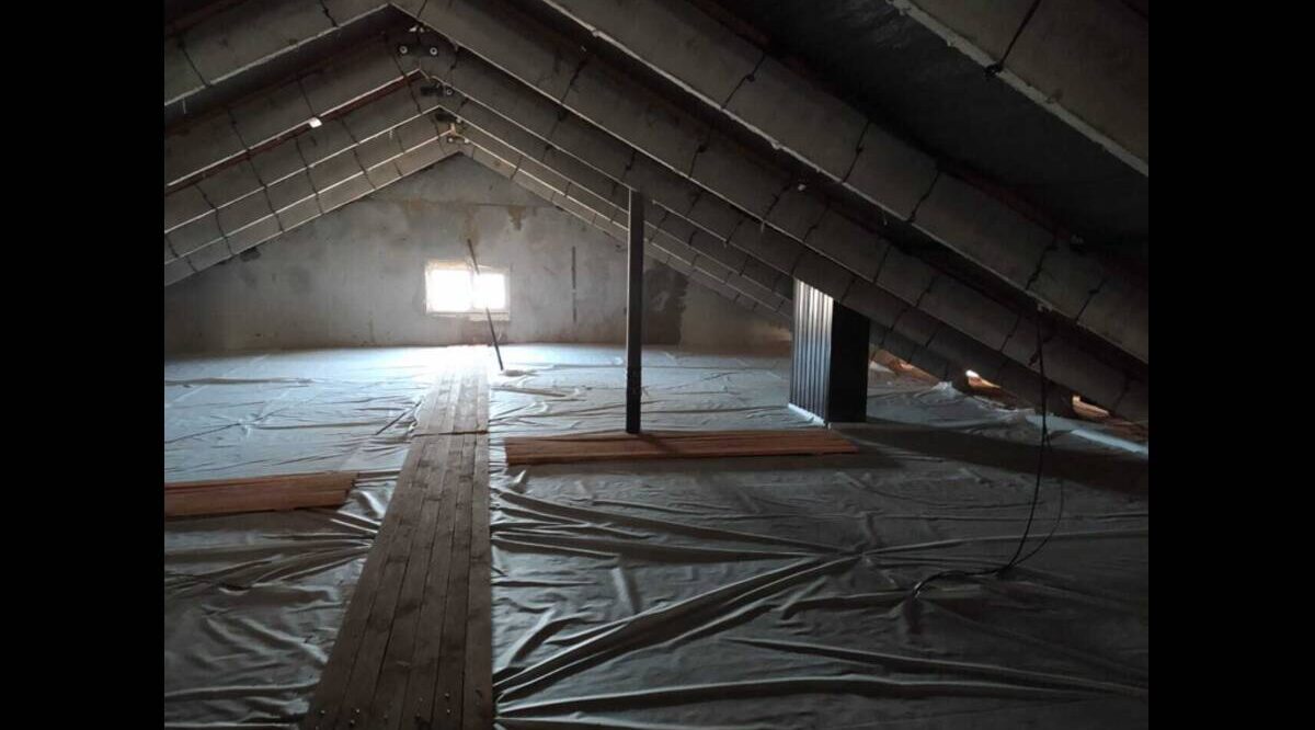 В Рогнединском районе обновили кровли многоквартирных домов