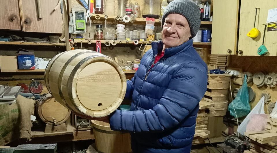 Деревянных дел мастер в Почепе-Виктор Тептюев