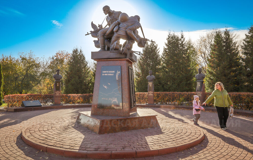 В Брянске завершён ремонт памятника воинам-интернационалистам