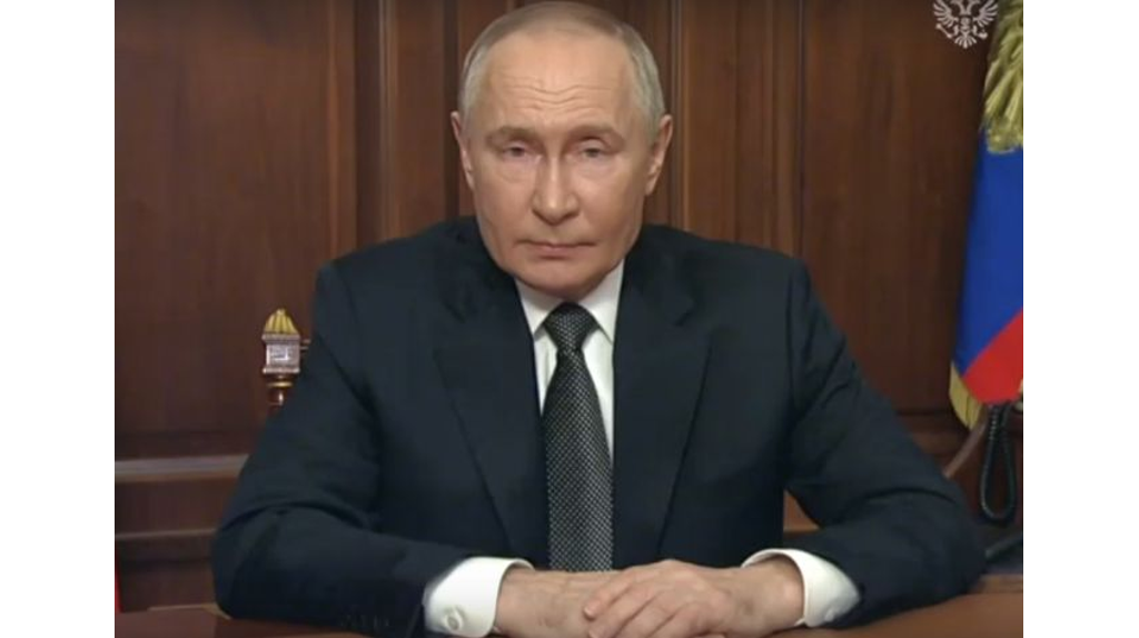 Президент России Владимир Путин вечером 21 ноября выступил с обращением к гражданам