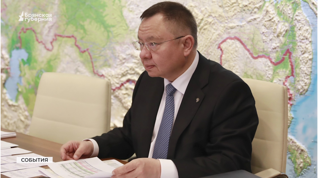 Ирек Файзуллин провел рабочую встречу с заместителем губернатора Брянской области Николаем Симоненко