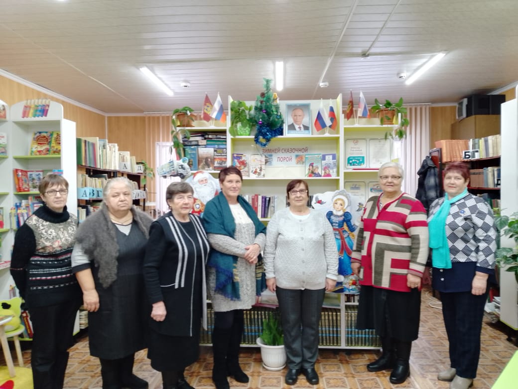 Первомайская библиотека ждет в гости активных читателей