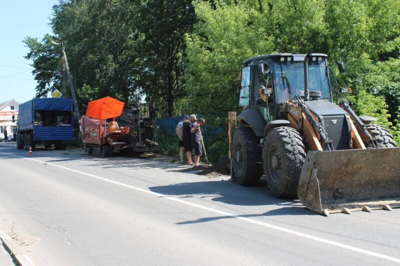 В Стародубе Брянской области применяют буровую установку