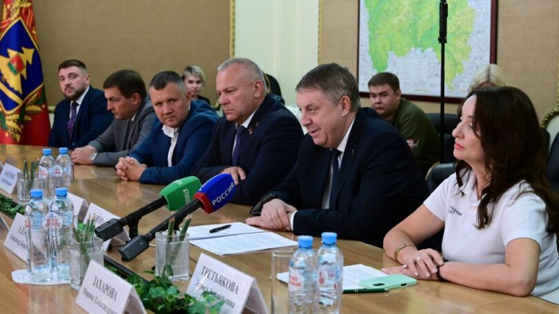 Опыт выдающихся врачей помогает брянским медикам в работе
