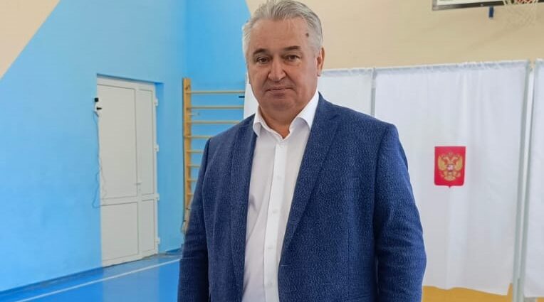 Депутат Брянской областной Думы Александр Граборов отметил важность участия граждан в голосовании.