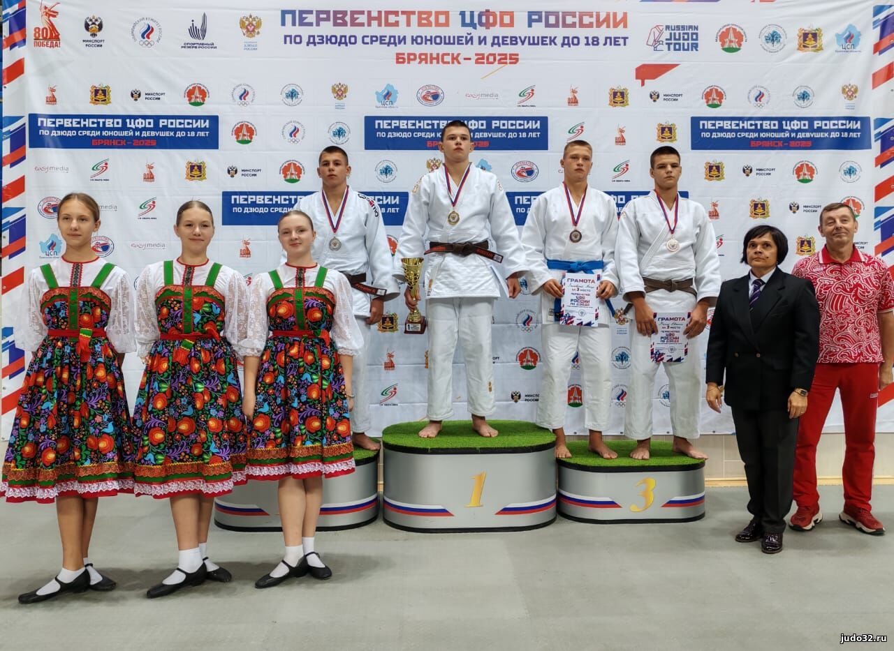 На первенстве ЦФО по дзюдо  бронзовым призером стал Петр Ластовский