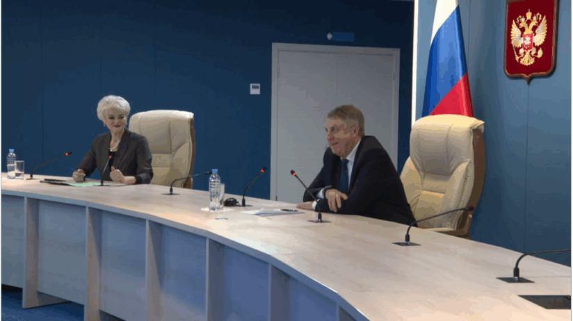 Состоялась уже пятая прямая линия губернатора Брянской области Александра Богомаза