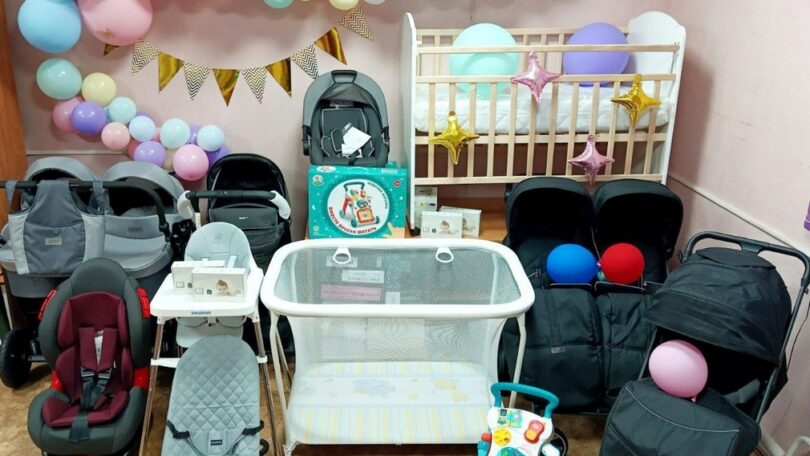 В Климово продолжает работать пункт проката для семей с детьми