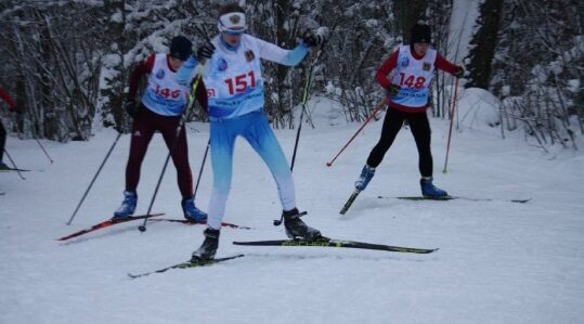 Брянские лыжники поддержали Декаду спорта и здоровья
