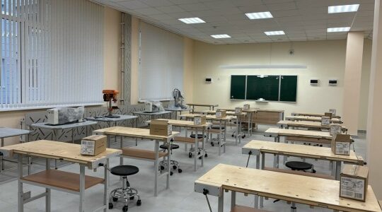 В Брянской области в 166 школ поступило новое оборудование для оснащения кабинетов ОБЗР и труда