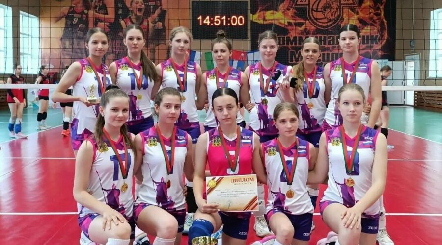 Брянская команда СШ «Торпедо» участвовала в турнире по волейболу в Могилёве