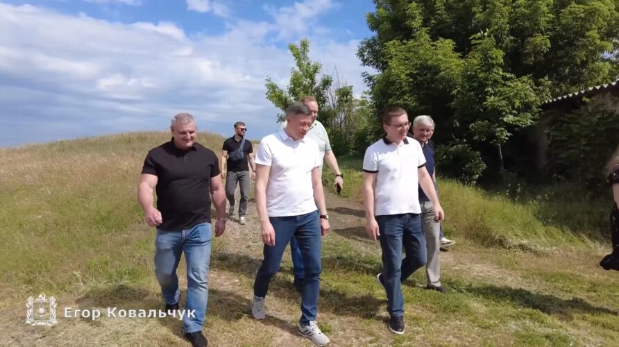 Единственный открытый картодром на две республики — ЛНР и ДНР — в Брянке