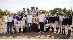 В Брянском конно-спортивном клубе состоялись региональные соревнования