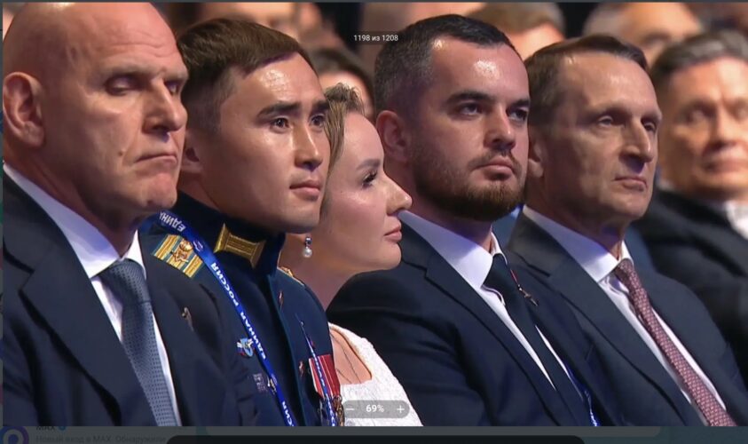 ЕДИНАЯ РОССИЯ представила пятерку лидеров федерального списка партии на выборах