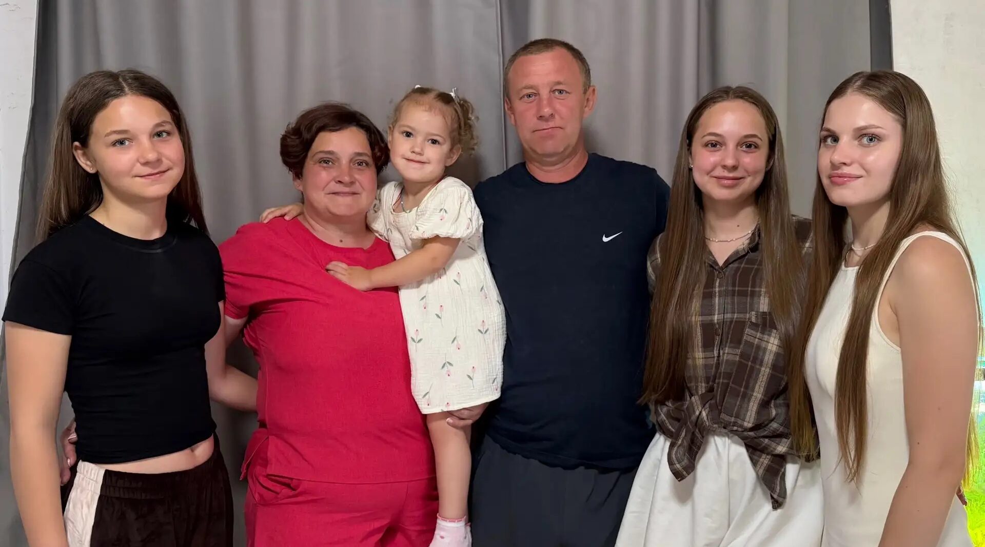 Семья Будиных из Почепа отметила серебряную свадьбу