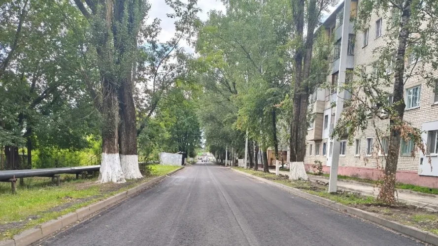 В Брянске ведут капитальный ремонт автодороги по улице Вяземского