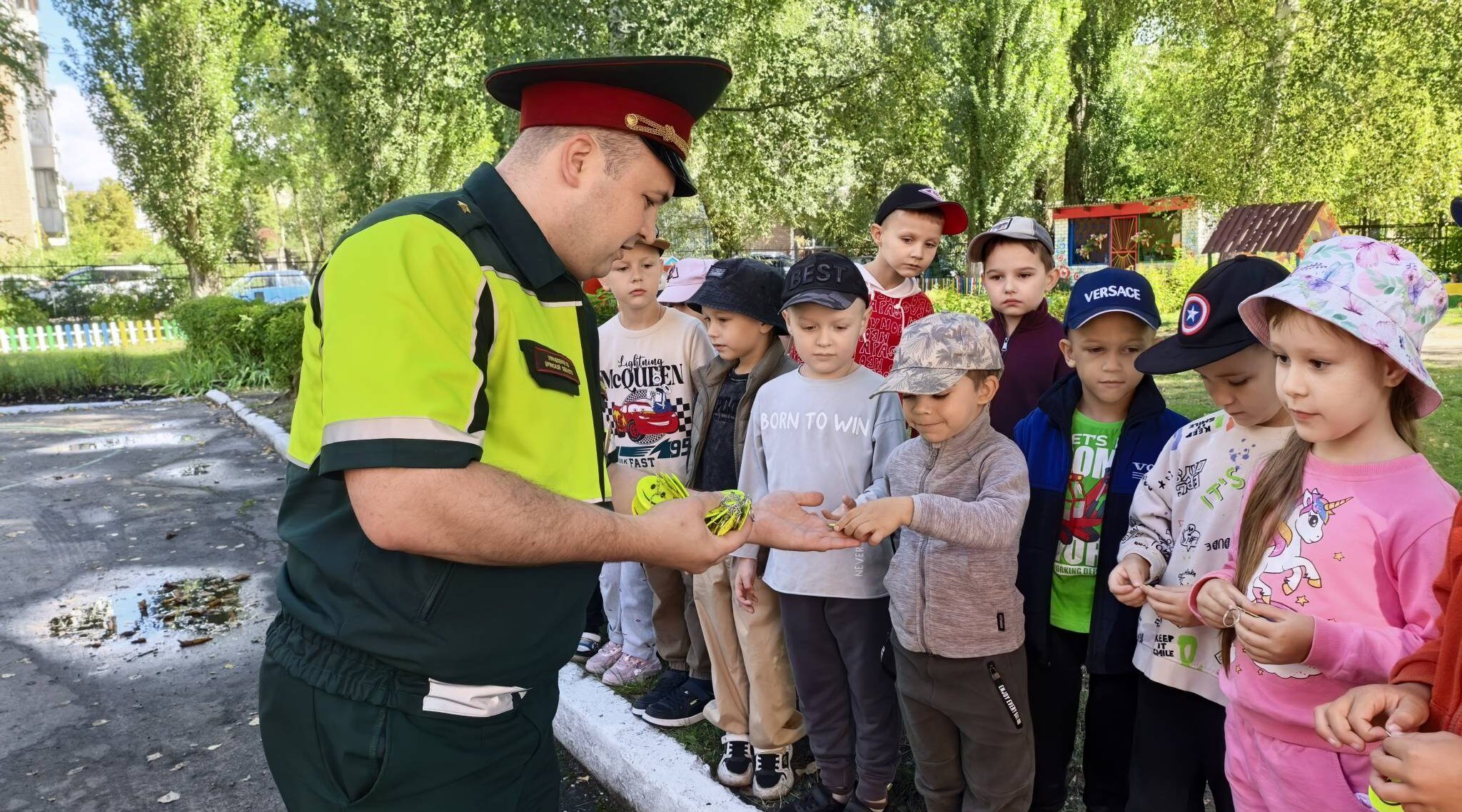 Росгвардейцы провели урок по безопасности дорожного движения