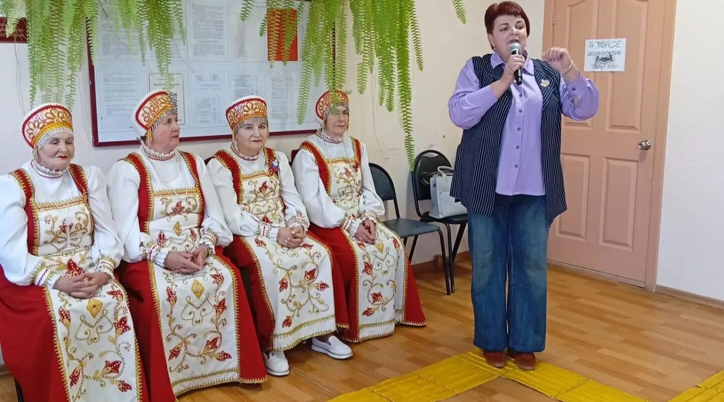 В Почепе отметили День пожилого человека