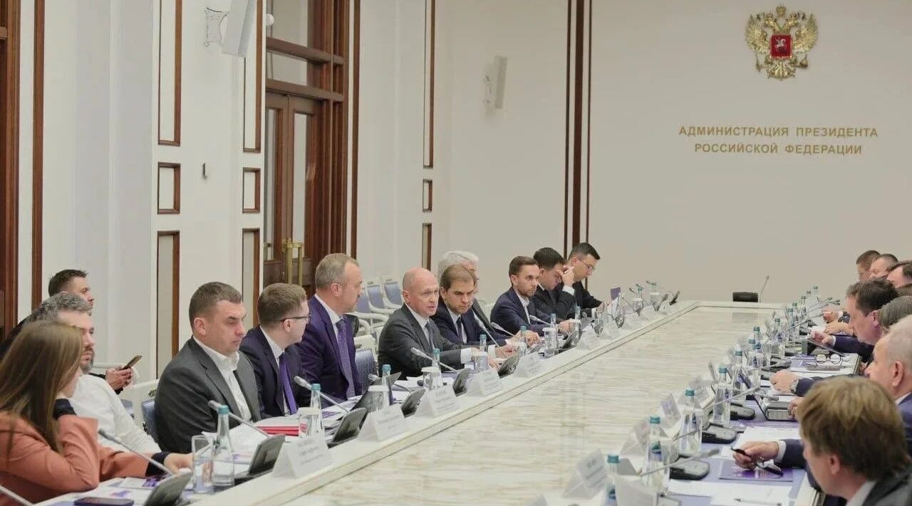 Брянцы могут подать заявку на муниципальную премию «Служение»